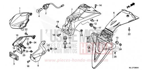 FEU ARRIERE NC750XDE de 2014